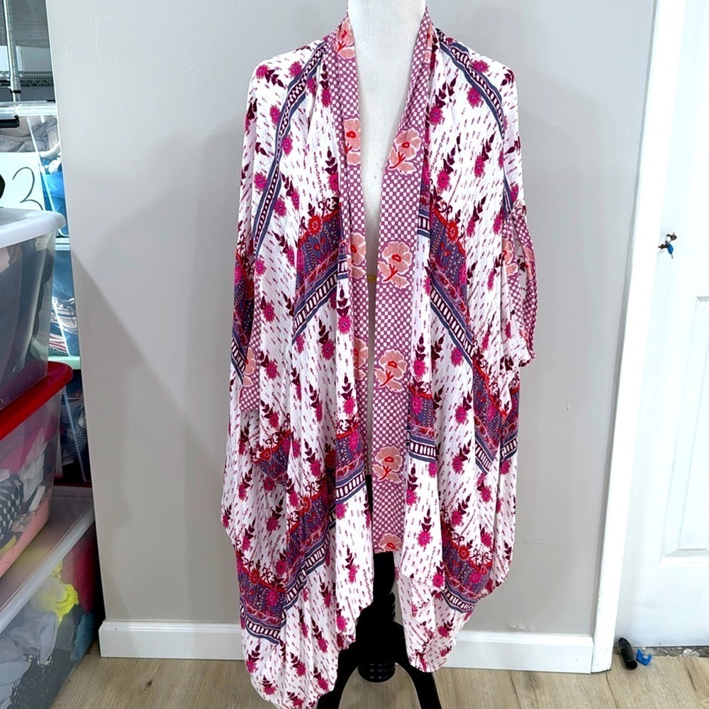Anthropologie Lilka floral long length lightweight kimono boho cardigan - Picture 2 of 8